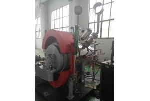 深水（2km）環境模擬系統